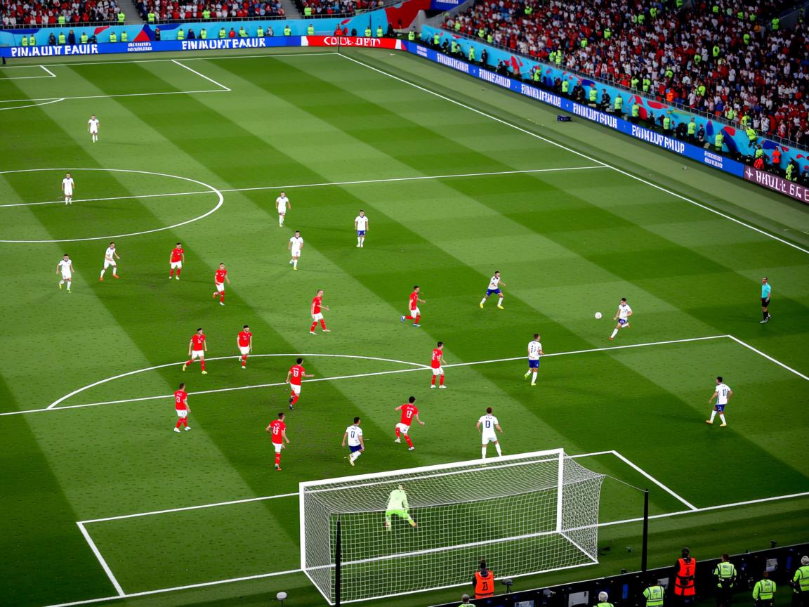 开云体育入口-压迫防守下如何调整持球节奏应对，足球比赛压迫式防守特点